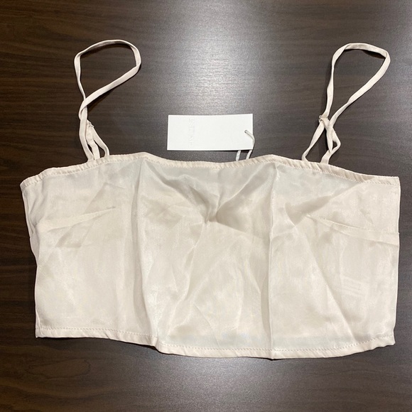 Indah hailey crop top - Picture 1 of 3